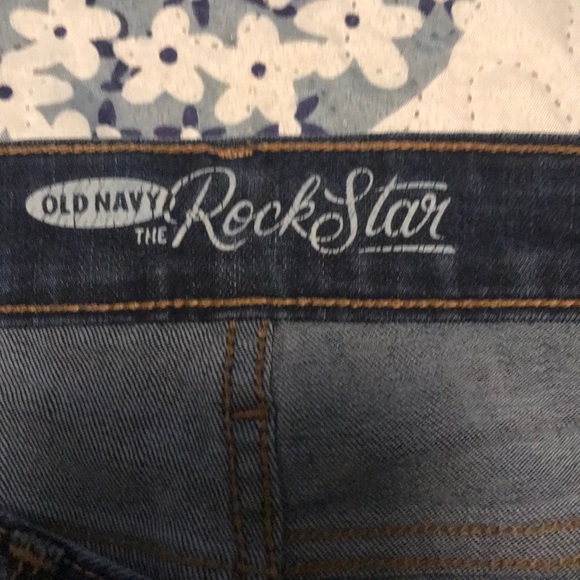 Old navy skinny Jeans - Picture 4 of 5